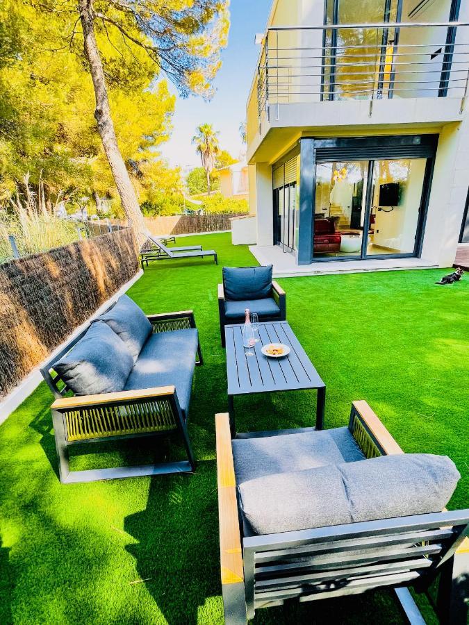 Villa Pam Beach House Playa De Muro - 200M To Beach With Hot Tub 阿尔库迪亚 外观 照片