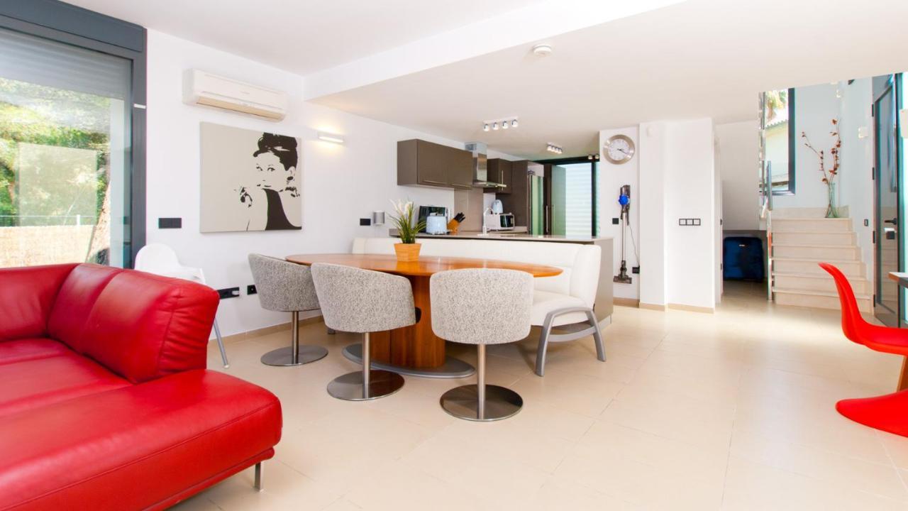 Villa Pam Beach House Playa De Muro - 200M To Beach With Hot Tub 阿尔库迪亚 外观 照片