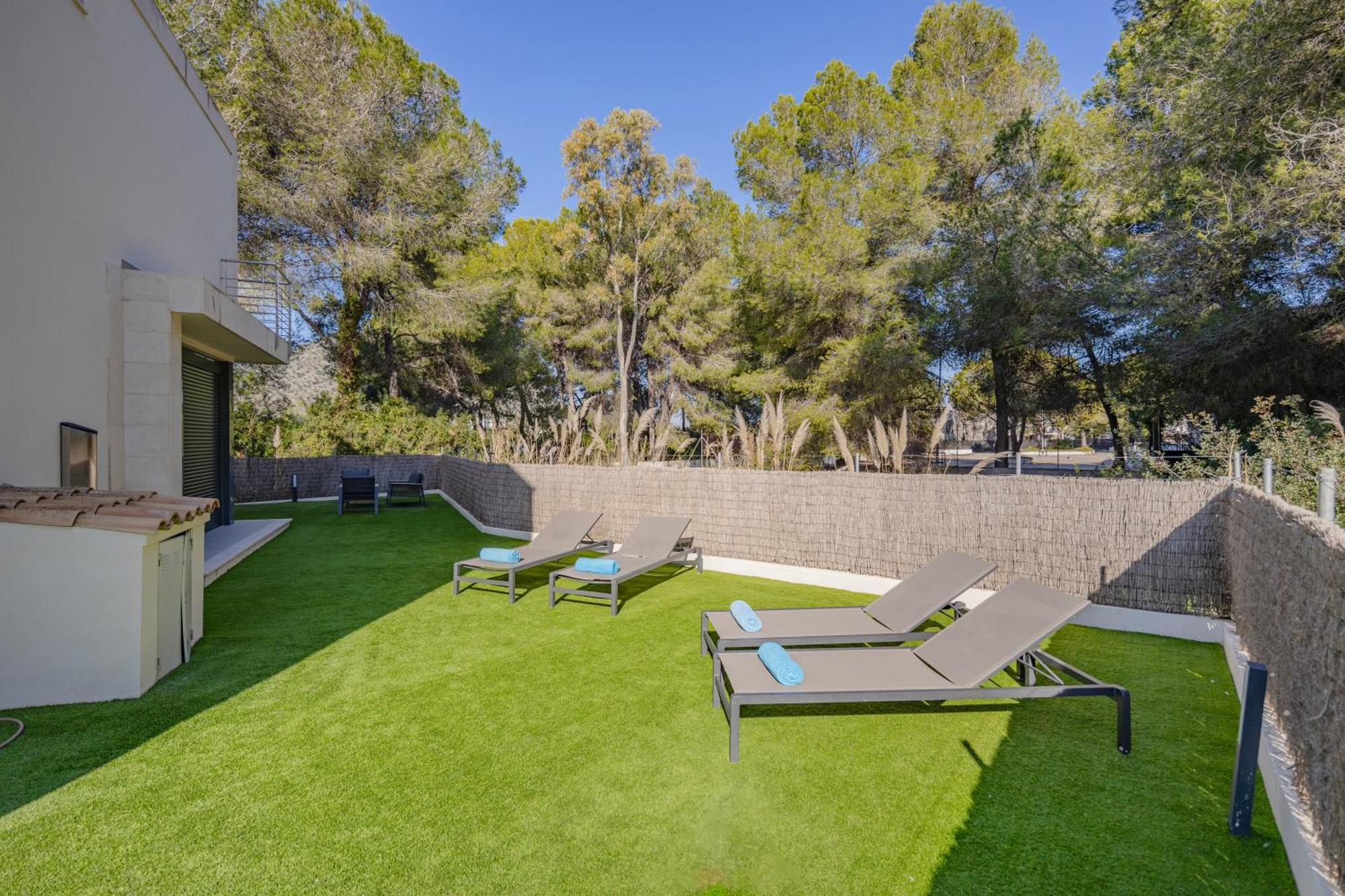 Villa Pam Beach House Playa De Muro - 200M To Beach With Hot Tub 阿尔库迪亚 外观 照片