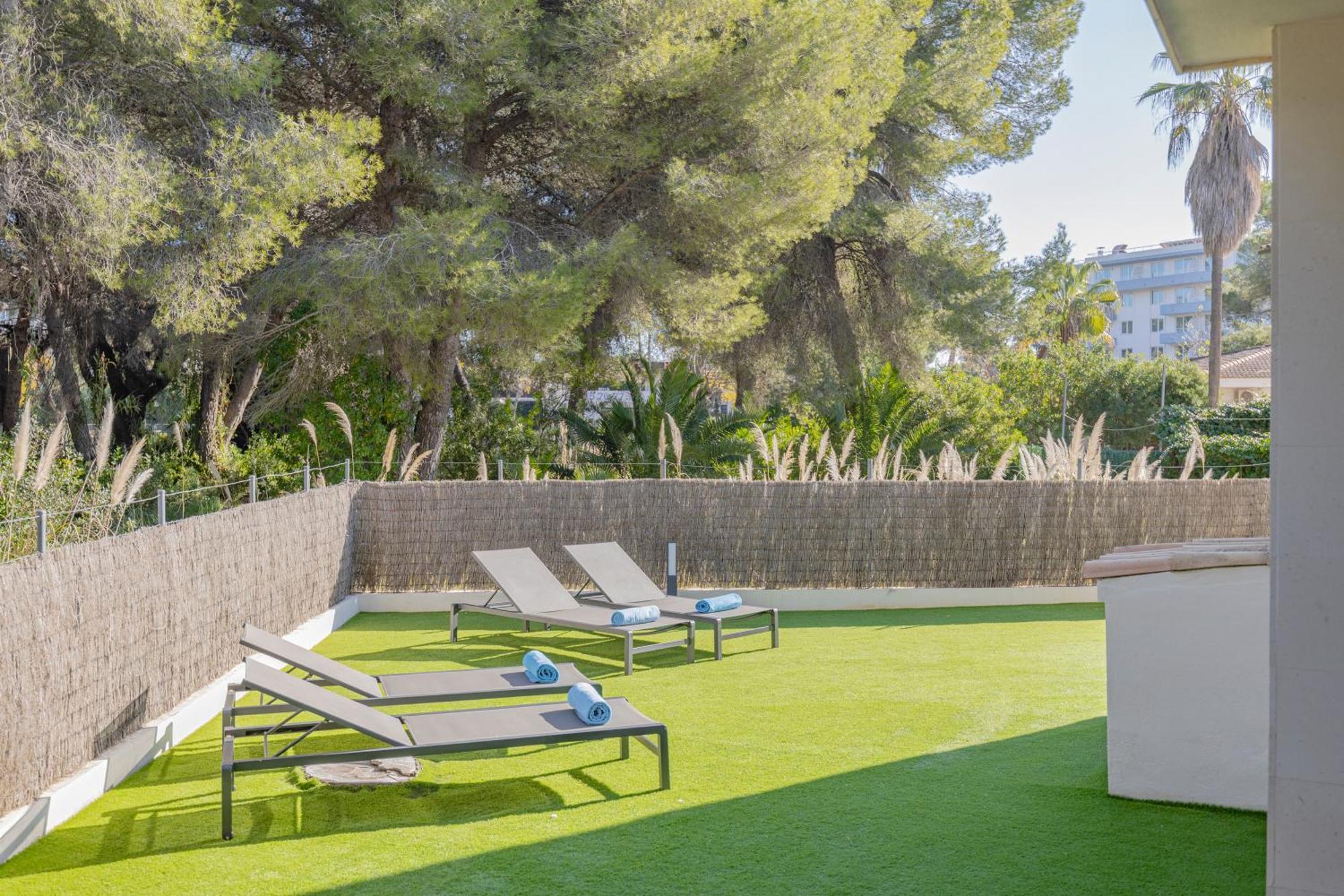 Villa Pam Beach House Playa De Muro - 200M To Beach With Hot Tub 阿尔库迪亚 外观 照片