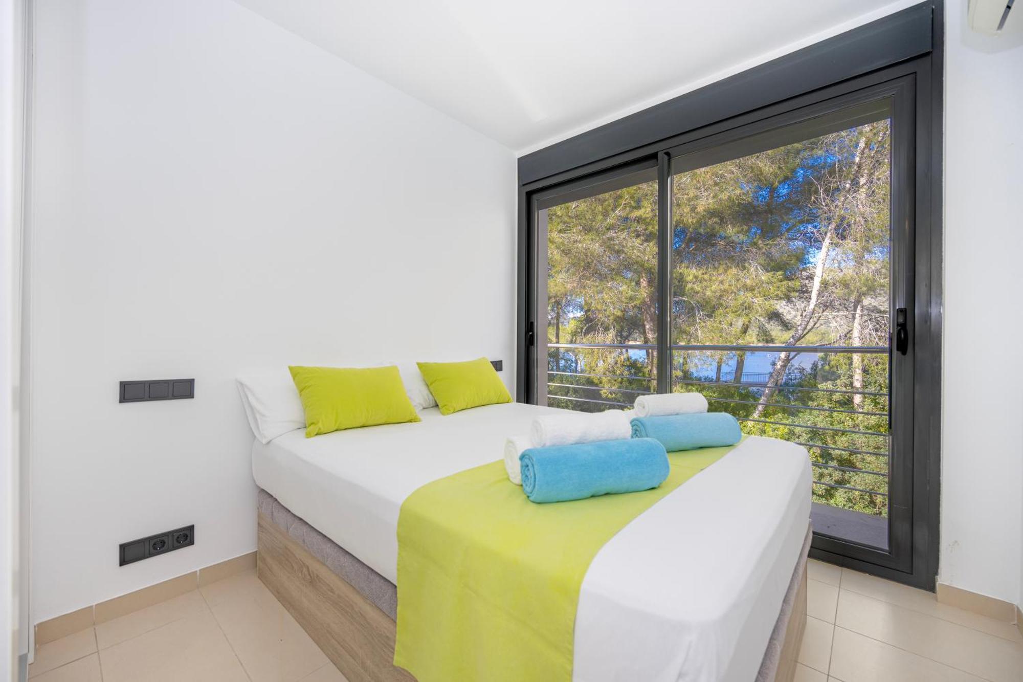 Villa Pam Beach House Playa De Muro - 200M To Beach With Hot Tub 阿尔库迪亚 外观 照片